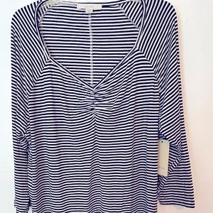Black/White Stripe v-neck top long sleeve 2X